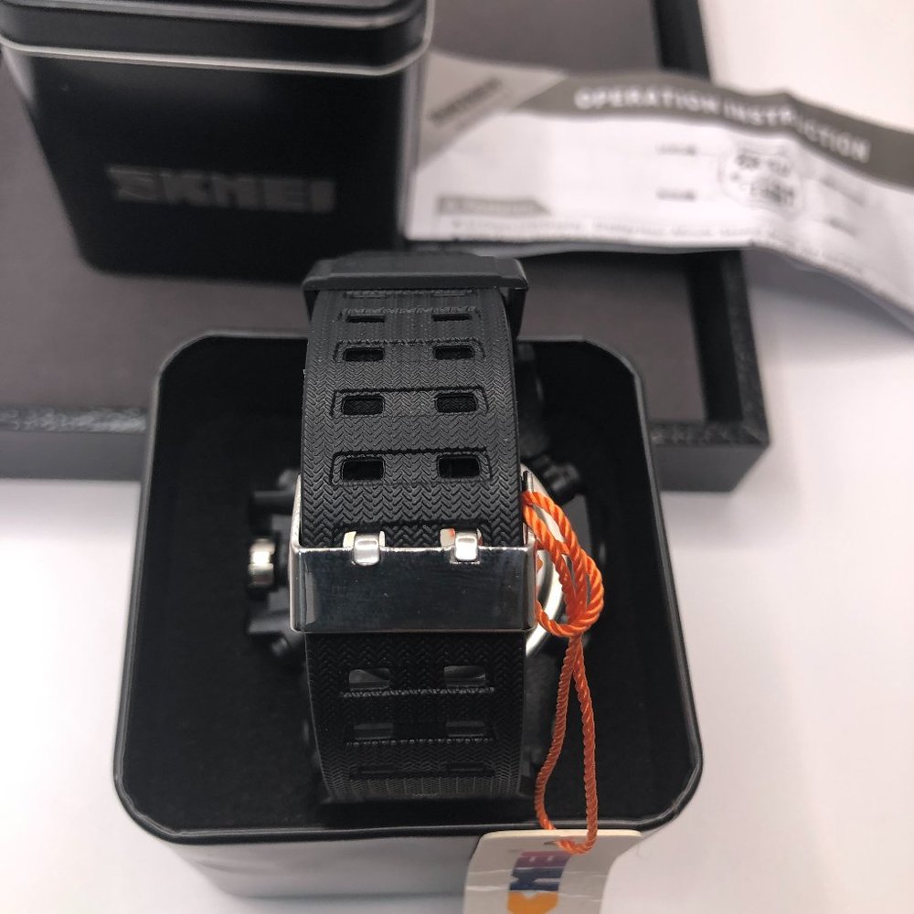 TWO Military Style  Watch by SKMEI - Picture 8 of 8